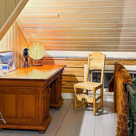 5 Bedroom In Krokkleiva *