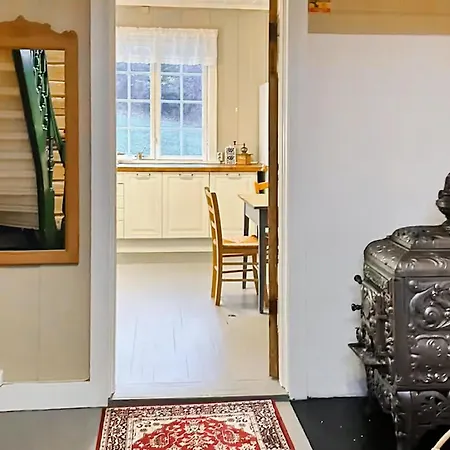 5 Bedroom In Krokkleiva 펜션